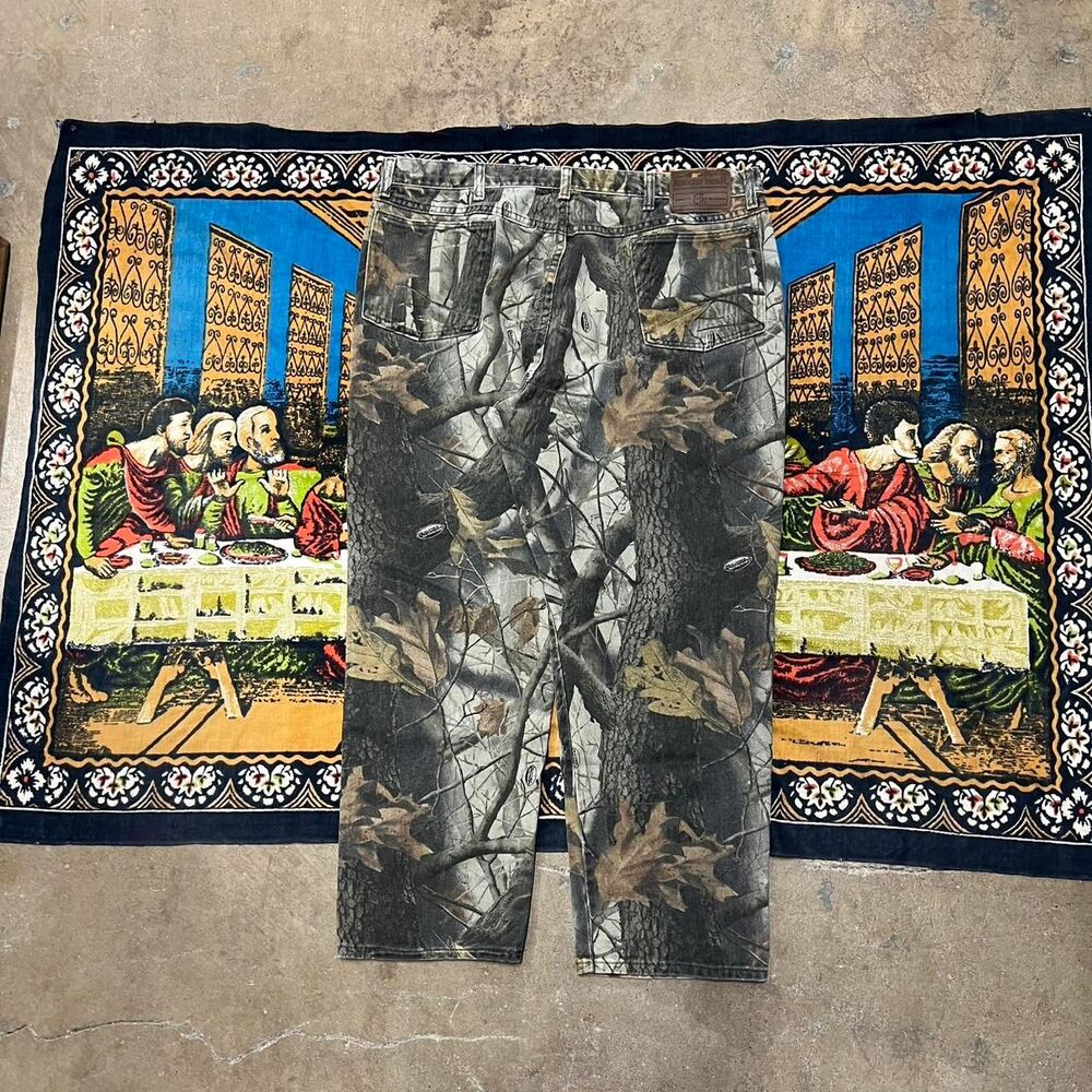 Vintage wrangler real tree camo pants Size 38 outdoor hunting cottage woods y2k
